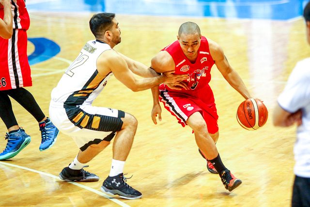 Blackwater escapes Mahindra to book first-ever playoffs spot