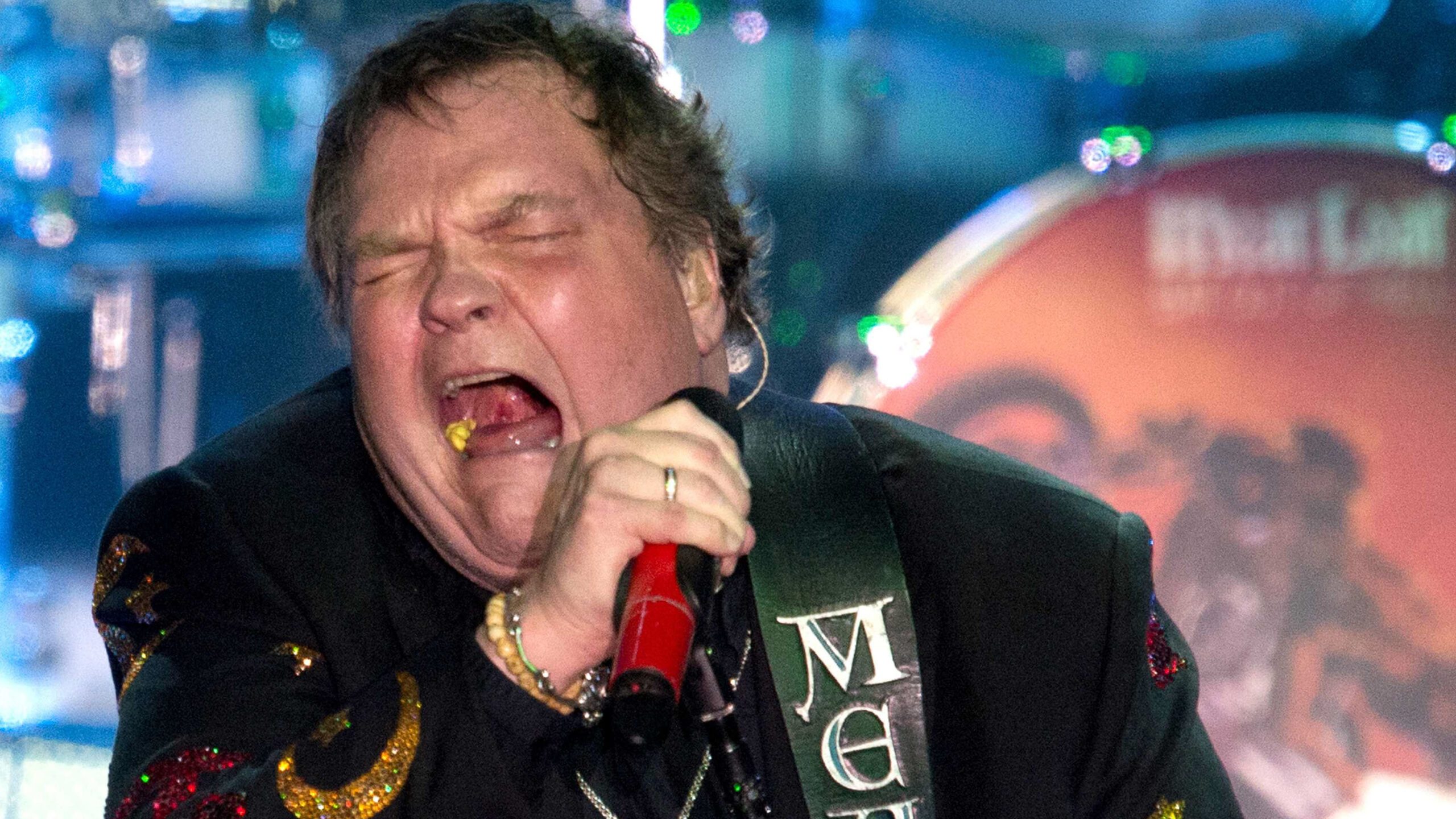 US rocker Meat Loaf ‘recovering well’ after collapse on stage in Canada