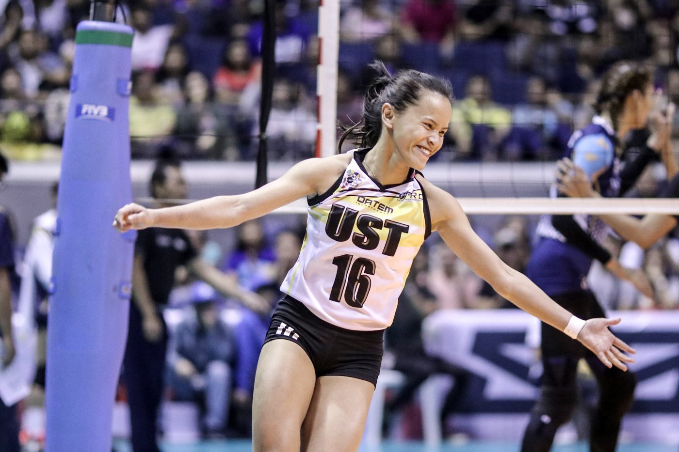 WATCH: It’s the UST Golden Tigresses’ turn to shine