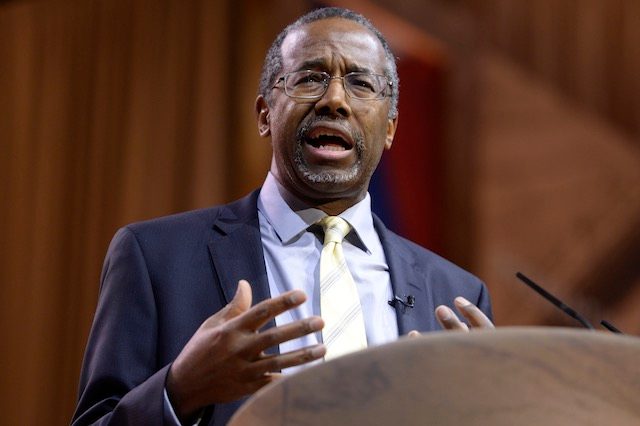 HE'S IN. A file picture dated March 8, 2014 shows Professor Emeritus at Johns Hopkins School of Medicine Dr. Ben Carson speaks at the 41st Annual Conservative Political Action Conference (CPAC), at the Gaylord National Resort and Convention Center in National Harbor, Maryland, USA. Michael Reynolds/EPA 