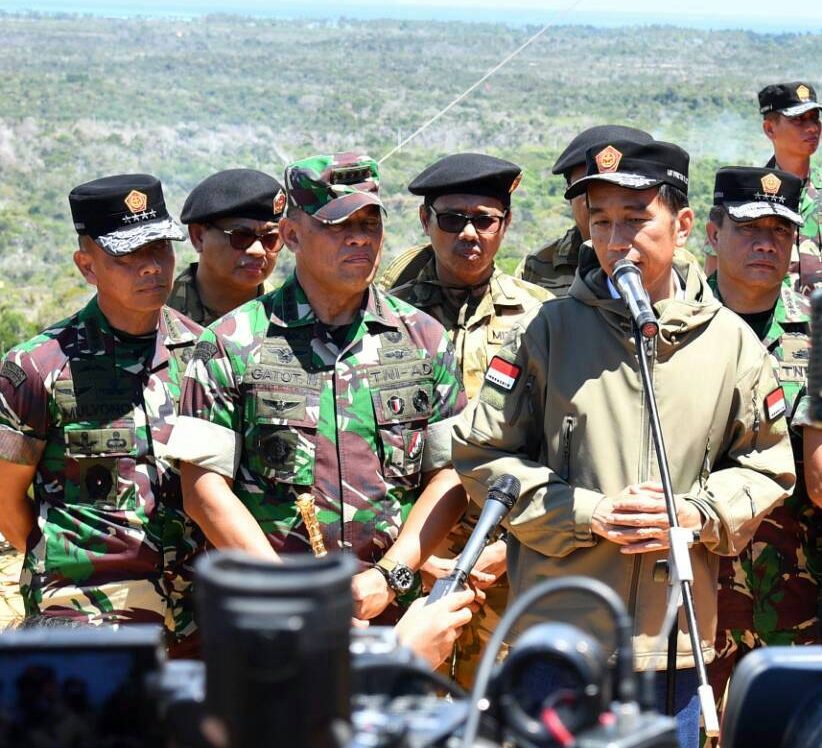 DUKA CITA. Presiden Joko "Jokowi" Widodo mengucapkan duka cita bagi empat personel TNI yang tewas ketika melakukan latihan PRRC di Pulau Natuna pada Rabu, 17 Mei. Foto: Biro Pers Istana 