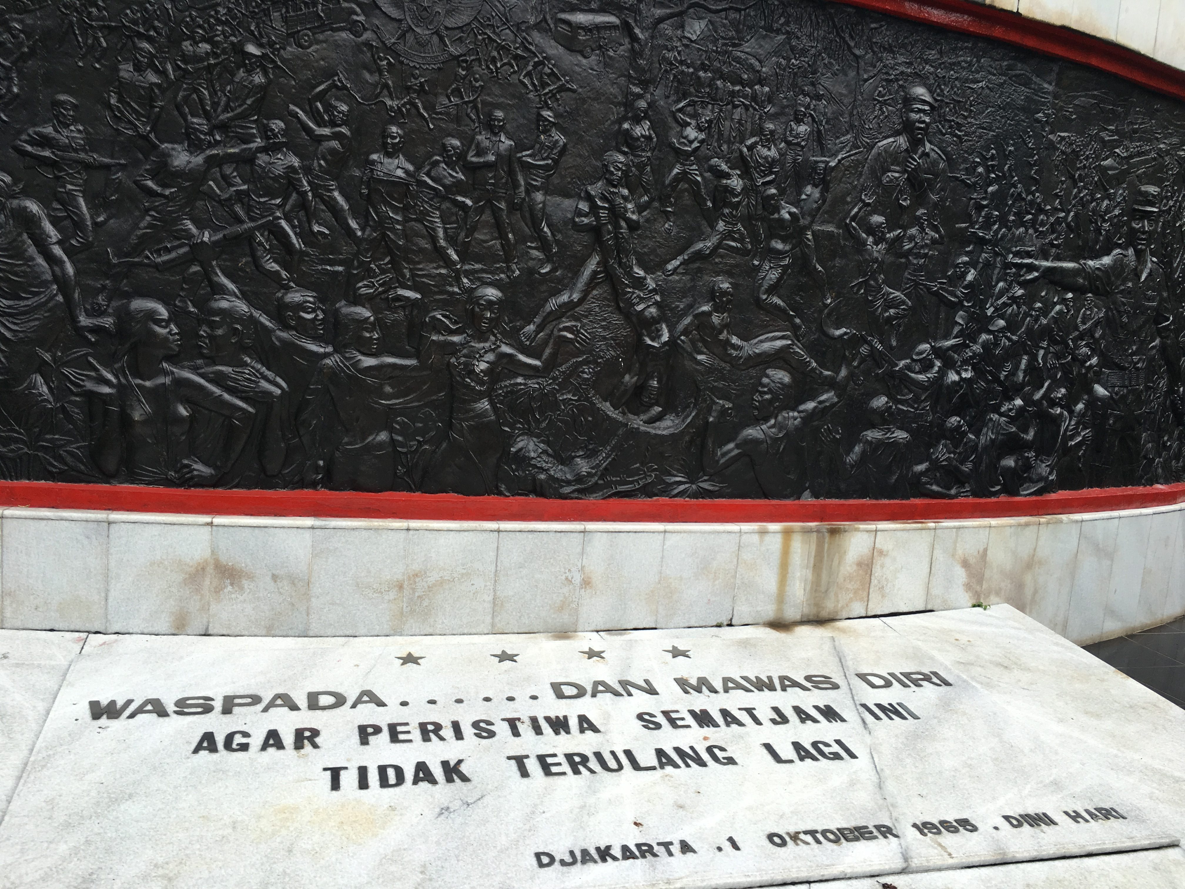 DIORAMA. Menggambarkan kejadian pada 30 September 1965 dan bagaimana Soeharto “menyelamatkan” bangsa Indonesia. Foto oleh Famega Syavira/Rappler 