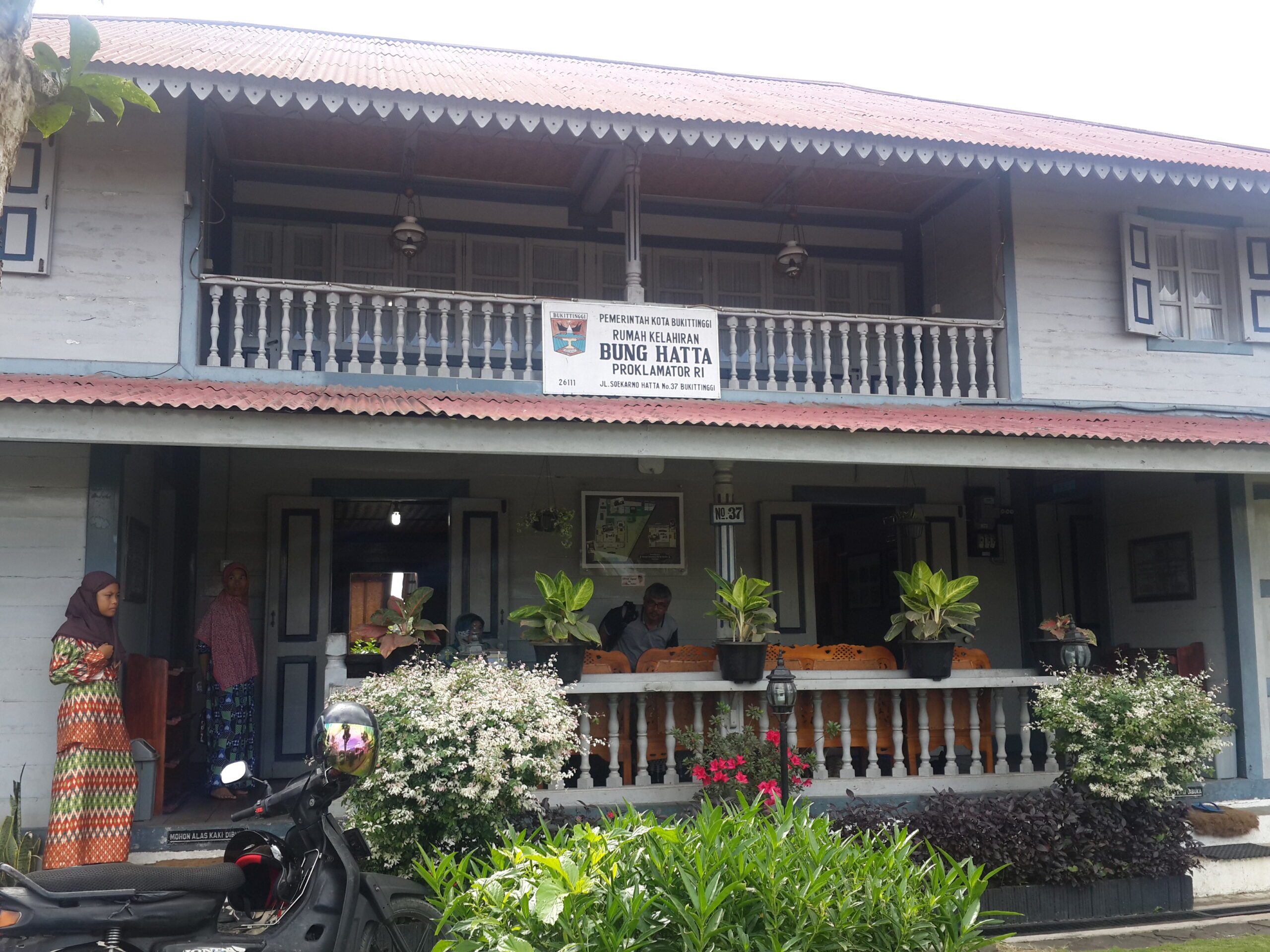 FOTO: Wisata sejarah ke museum rumah kelahiran Bung Hatta