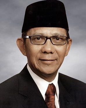 Mantan Menteri Koordinator Bidang Ekonomi dan Industri Ginandjar Kartasasmita. Foto dari Wikimedia 