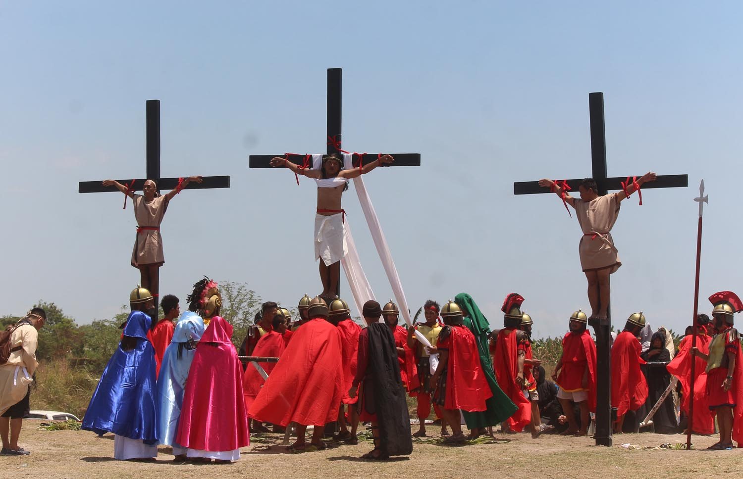 IN PHOTOS: Crucifixions in San Pedro Cutud