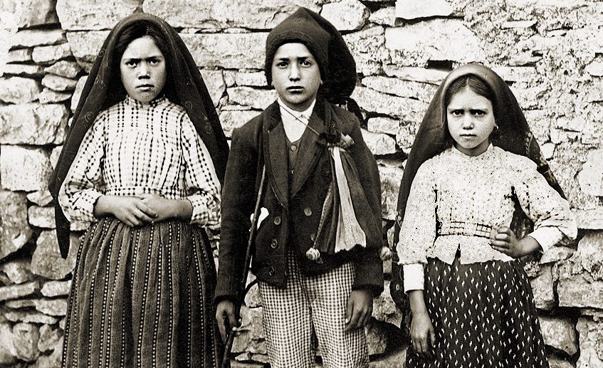 Pope Francis to make pilgrimage to Fatima for child saints-to-be