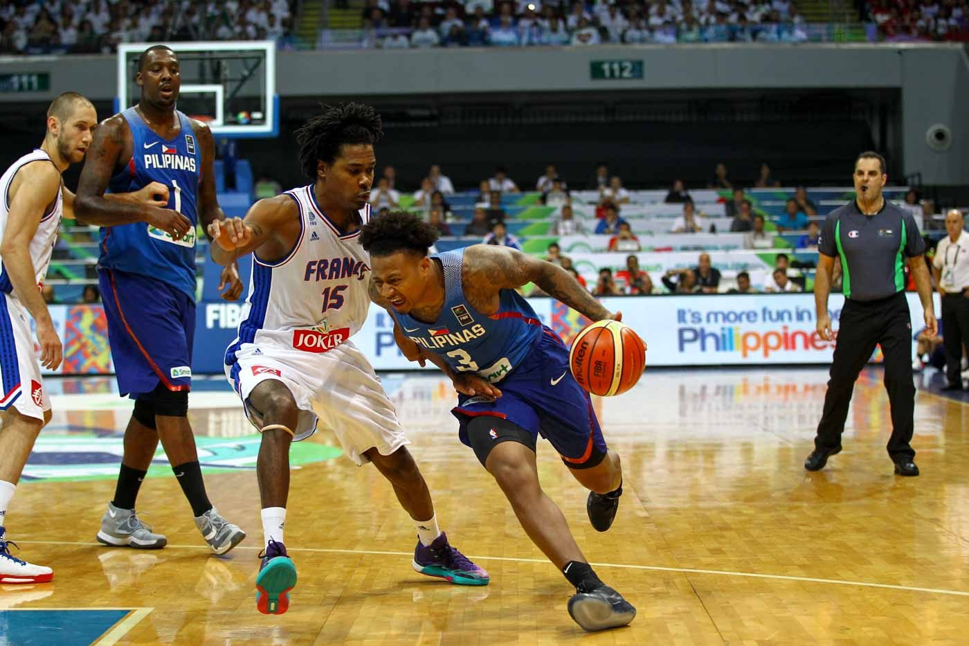Bobby Ray Parks Jr drives for an and-1 play against France. Photo by Josh Albelda/Rappler 