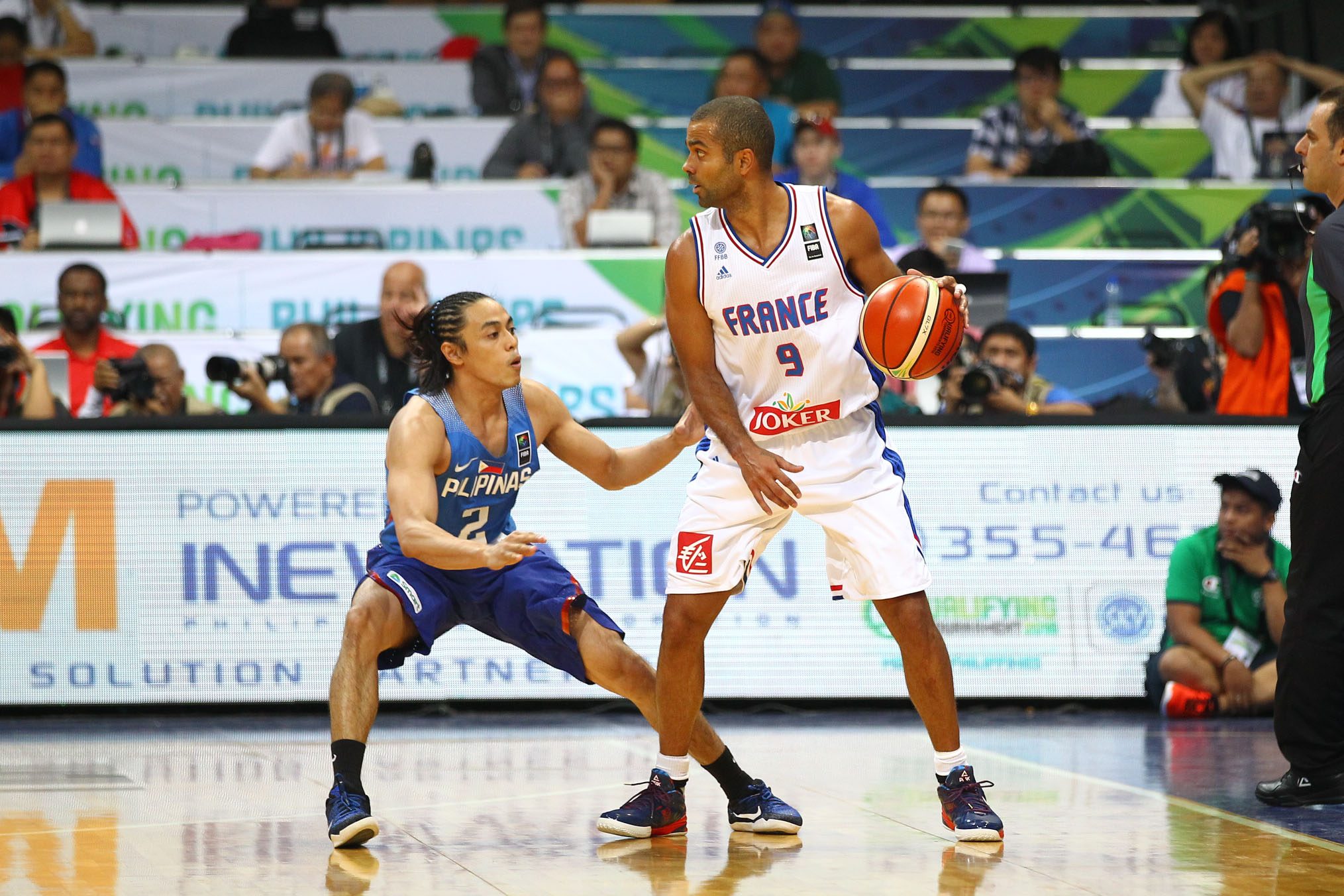 Terrence Romeo defends against France's Tony Parker, who plays for the San Antonio Spurs in the NBA 