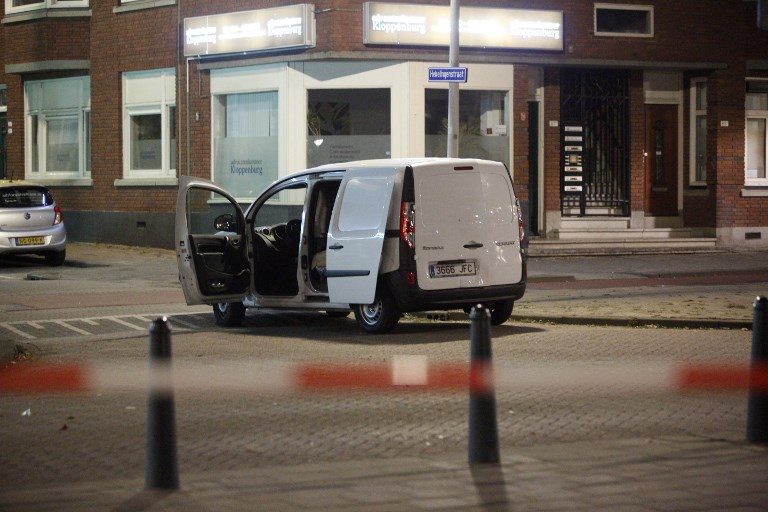 Dutch probe Spanish van with gas canisters after terror tip