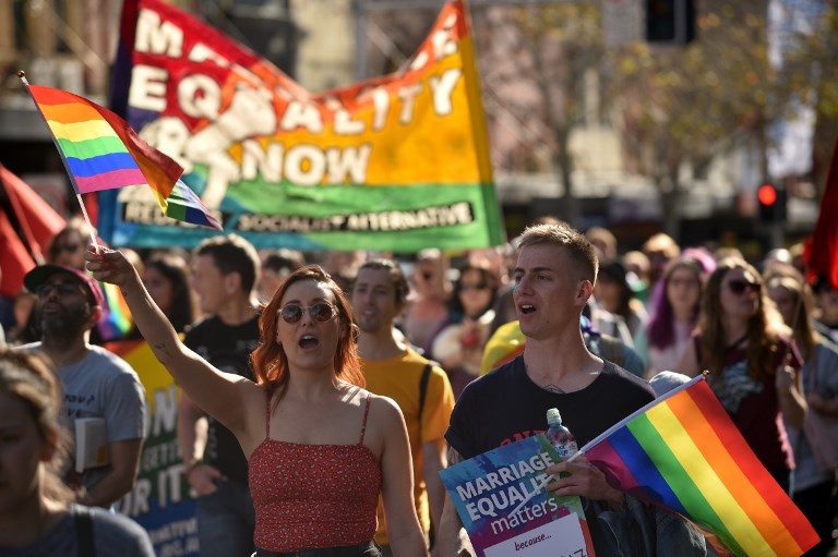 Australia plans postal vote on gay marriage