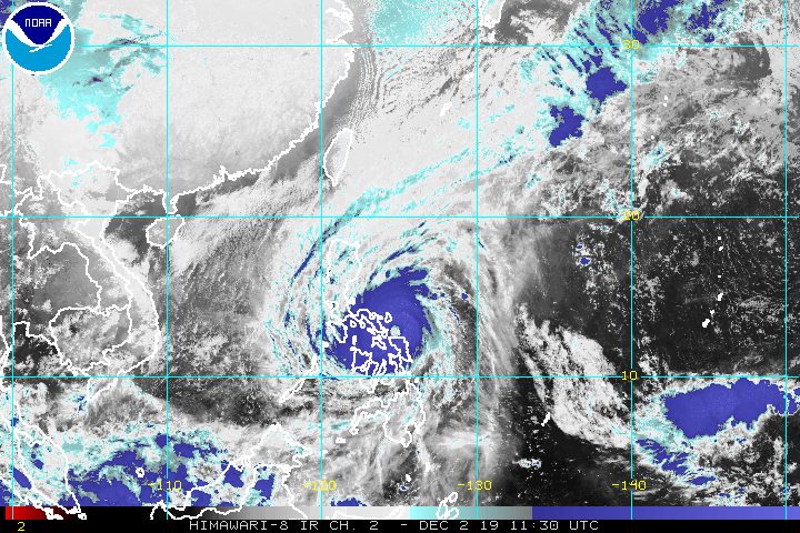 Typhoon Tisoy further intensifies ahead of landfall in Sorsogon