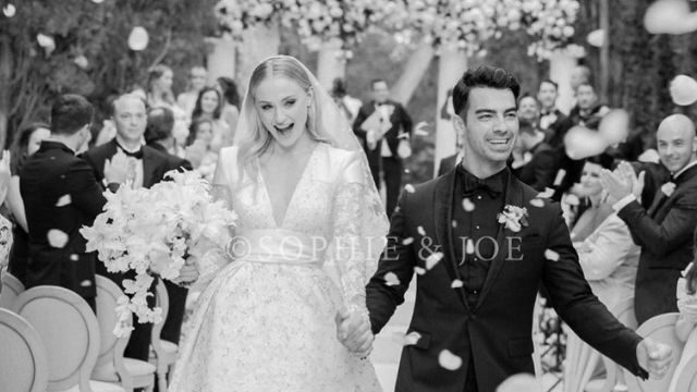 Sophie Turner and Joe Jonas share first photo from France wedding