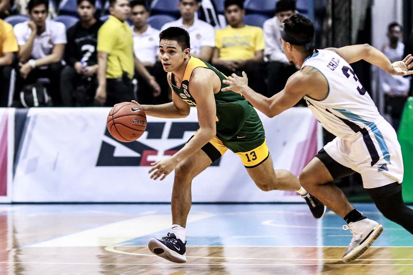 FEU eliminates free-falling Adamson from contention