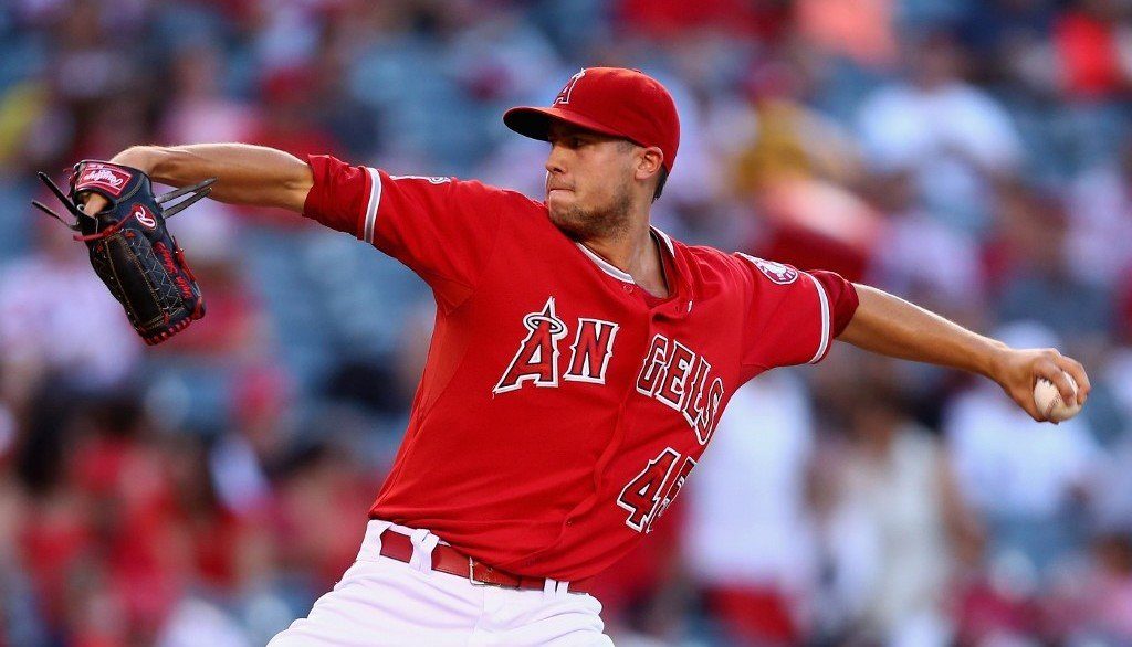 Grieving Angels return to play after death of pitcher Skaggs