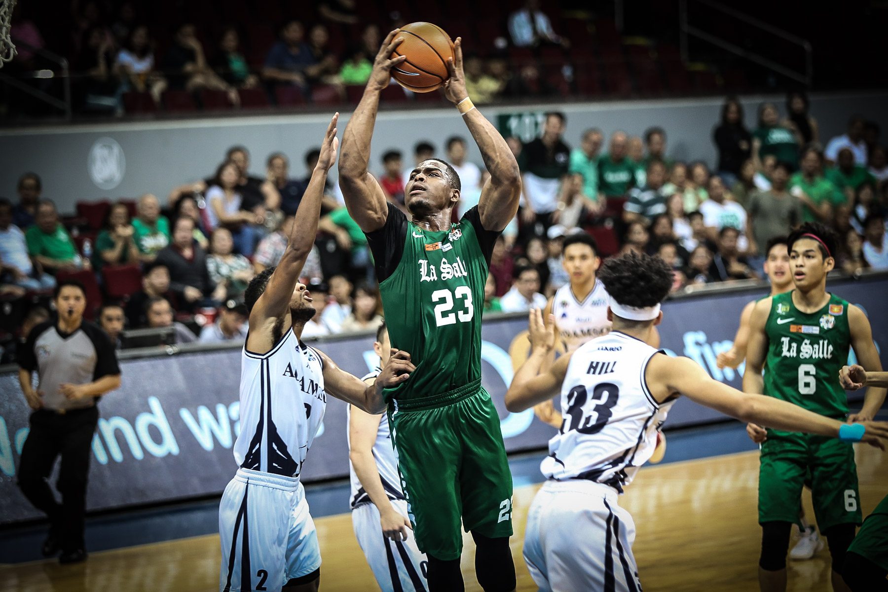 Ben Mbala powers DLSU to continue title defense