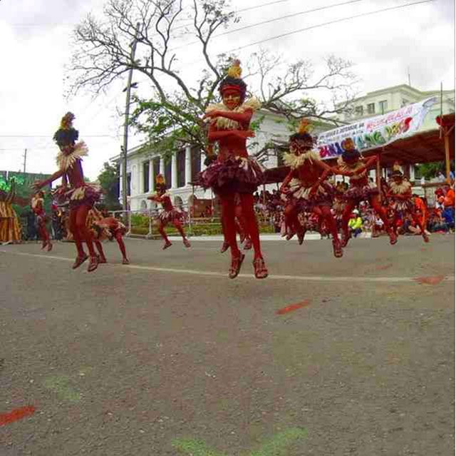 FESTIVAL SPIRIT. Even the threat of rain cannot stop the Dinagyang Spirit Photo by Marcos Caratao Jr 