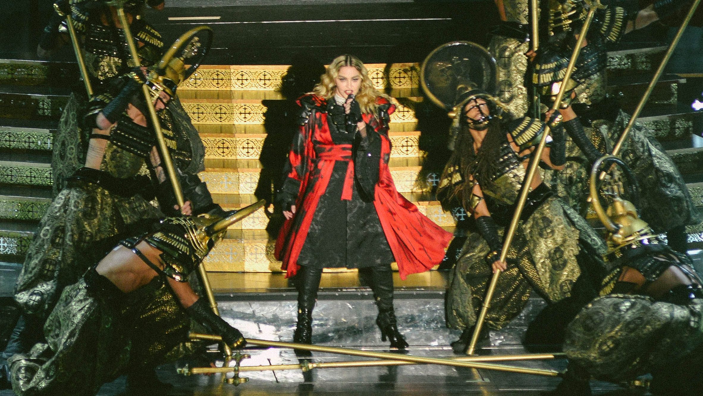 IN PHOTOS: Madonna’s ‘Rebel Heart’ concert live in Manila, day 2