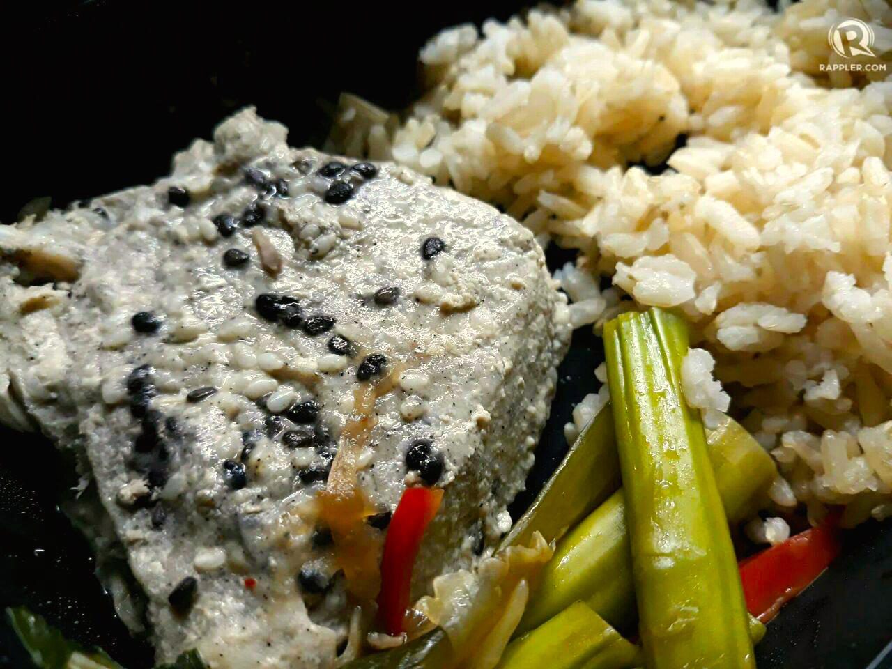 DAY 3. Dinner was sesame crusted tuna with vegetables and brown rice. Photo by Amanda Lago/Rappler 