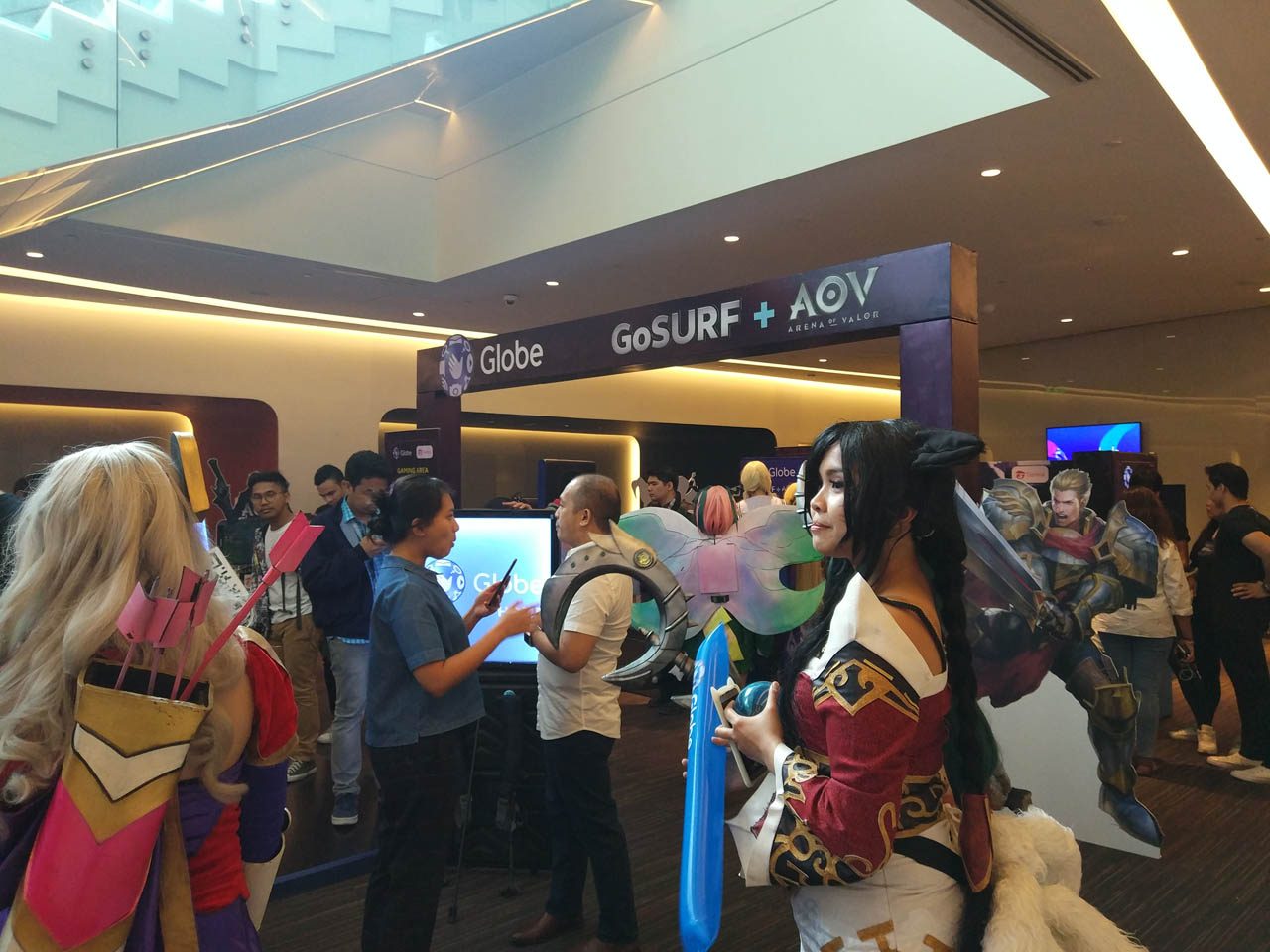 SUBSIDIZED GAMING. There will be GoSurf promos for gamers. Photo by Chris Schnabel/Rappler 
