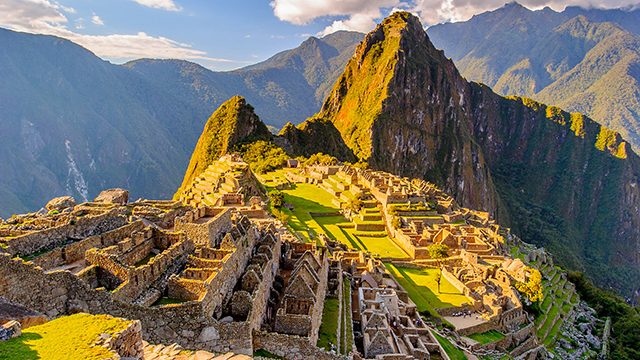 6 tourists arrested after feces found in sacred Machu Picchu area