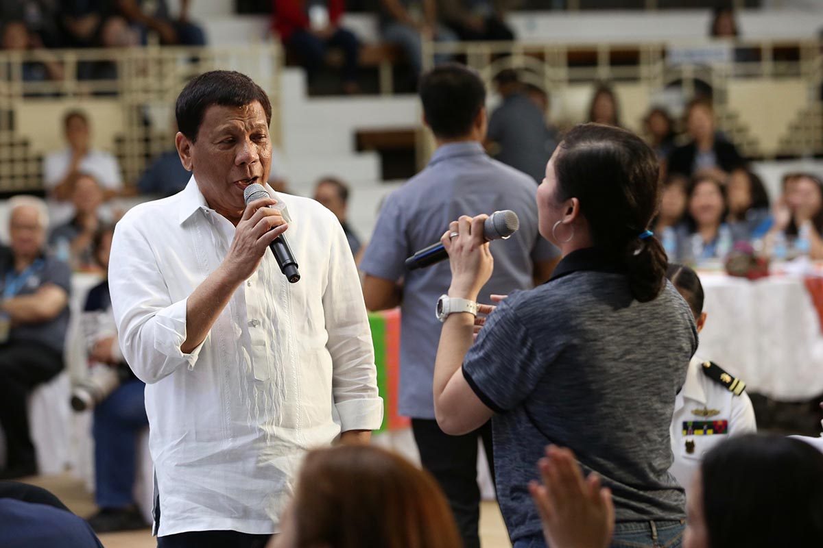 Duterte explains preferring male appointees: ‘Mapapagawa ko ba ‘yan sa babae?’