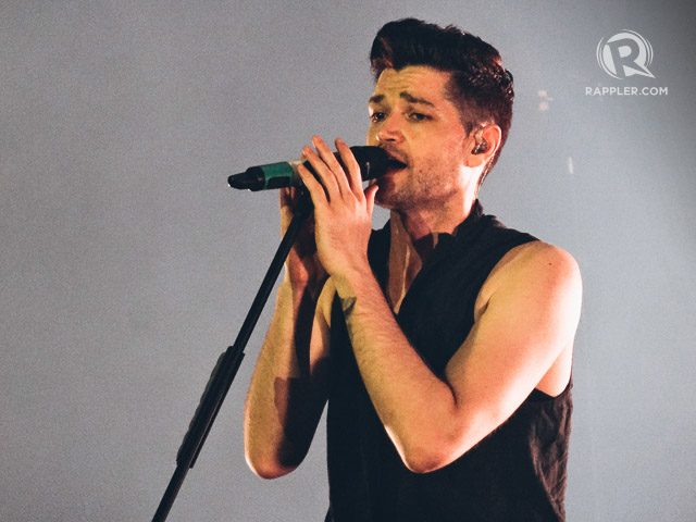 THE SCRIPT. The band's frontman Danny O’Donoghue performs in Manila. Photo by Paolo Abad/Rappler 