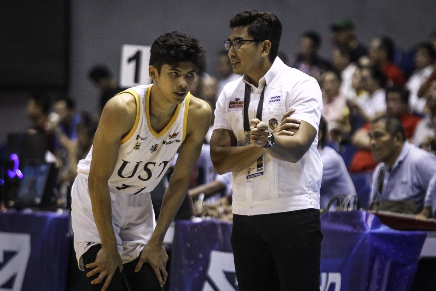 Ayo brands teenage captain CJ Cansino as the ‘complete’ leader