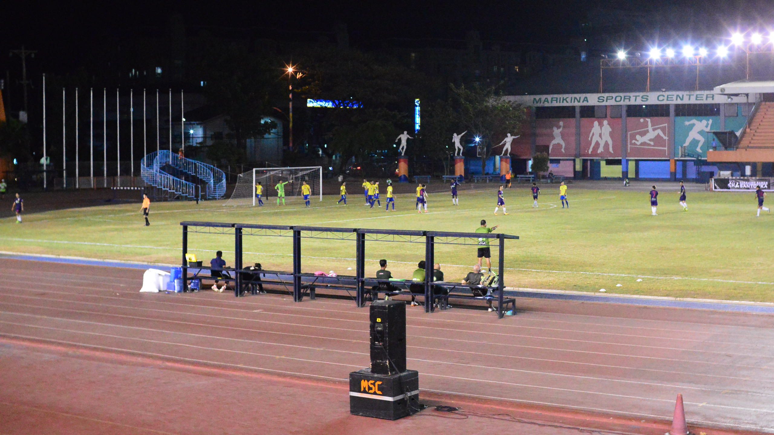 WEST STAND VIEW. The Marikina Sports Center welcomed Global Cebu. Photo by Bob Guerrero  