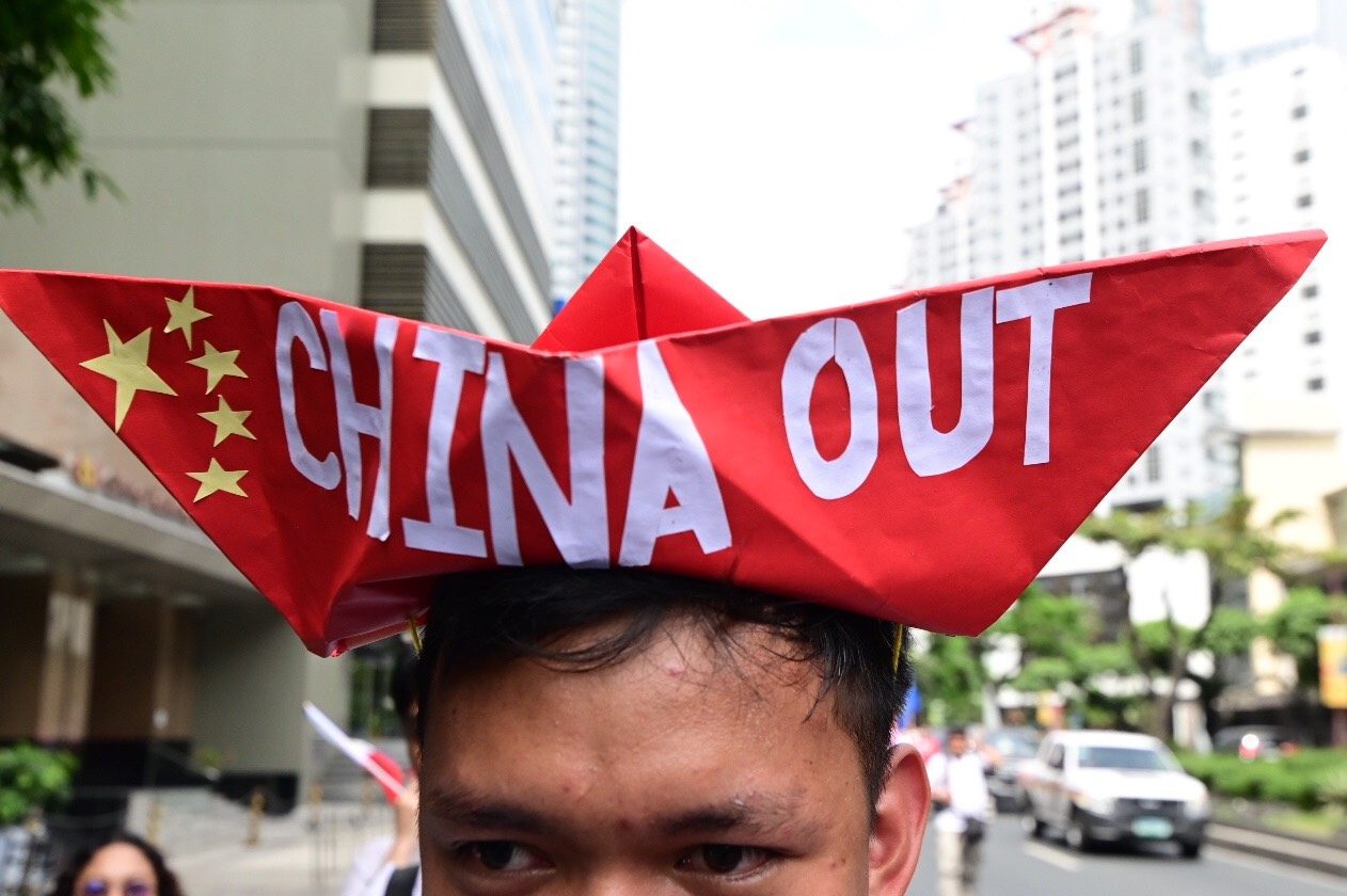 HITTING CHINA. The Araw ng Kagitingan protest on April 9, 2019, calls on China to stop its incursions in the West Philippine Sea. Photo by Alecs Ongcal/Rappler 