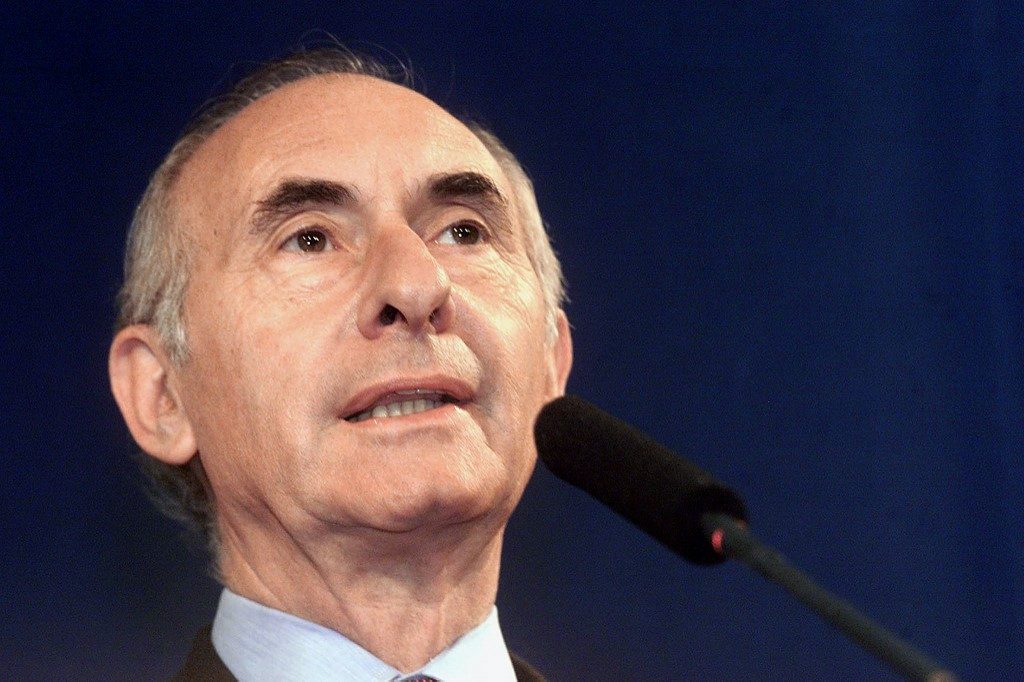 Former Argentine president de la Rua dead at 81