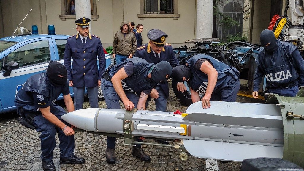 Italy seizes missile from far-right sympathizers