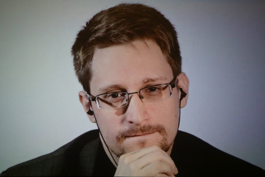 Former NSA contractor Edward Snowden publishing memoir