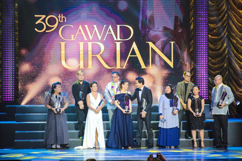 Parade of winners, prior to the Best Film announcement. Photo by Paolo Abad/Rappler  