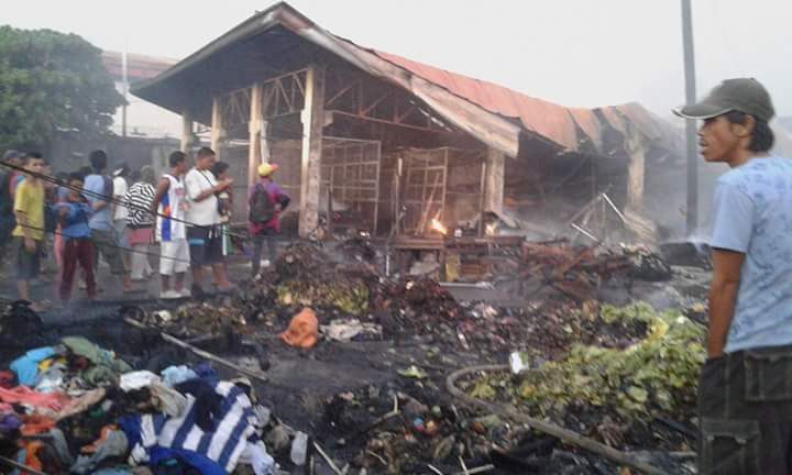 Sedikitnya 15 orang tewas dalam kebakaran pasar Zamboanga