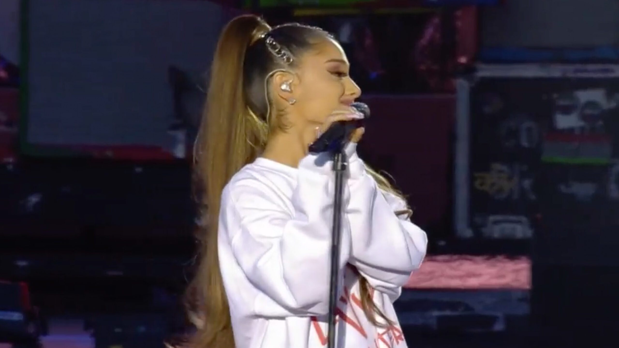 WATCH: Ariana Grande thanks the crowd at ‘One Love Manchester’