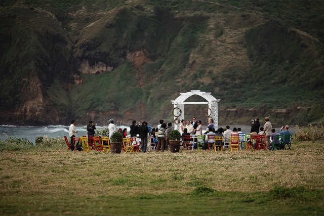 OUTDOOR WEDDING. You can say your I dos with Batanes’ fairytale beauty all around. Photo by Jayson and JoAnne Arquiza. Wedding Agency by RebelliousBrides.com 