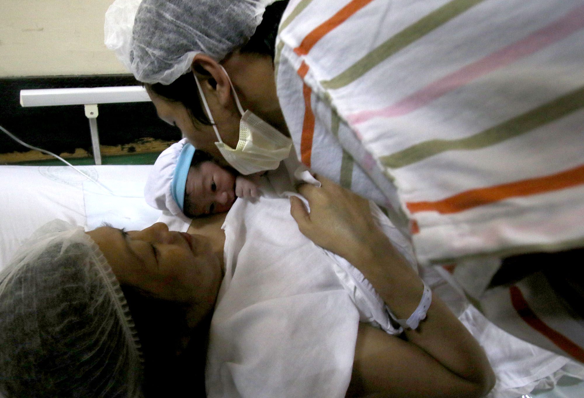 Senate OKs bill ensuring health of mothers, children in first 1,000 days