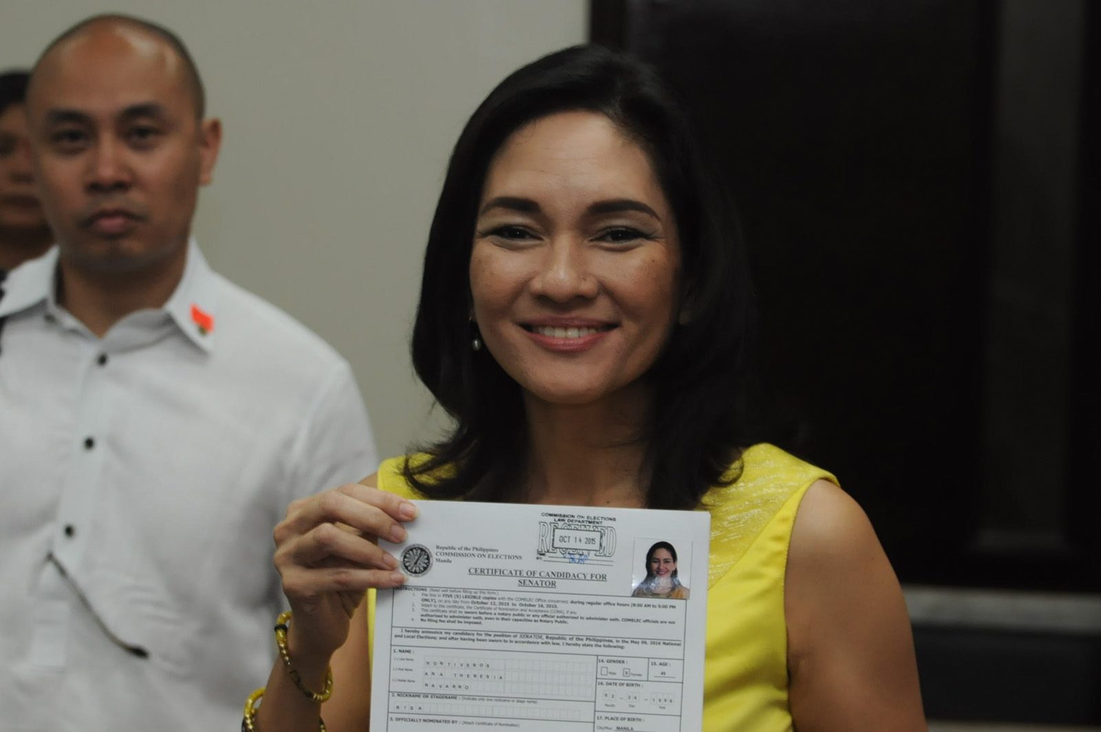 THIRD TRY. Risa Hontiveros files her COC for senator at COMELEC on the third day of filing of certificate of candidacy. Photo by Jansen Romero/Rappler  