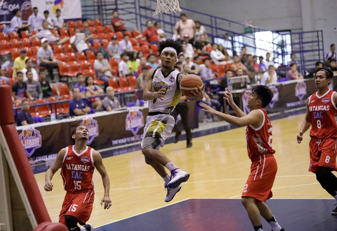 Trevis Jackson drops 30 in Gamboa Coffee’s rout of Batangas