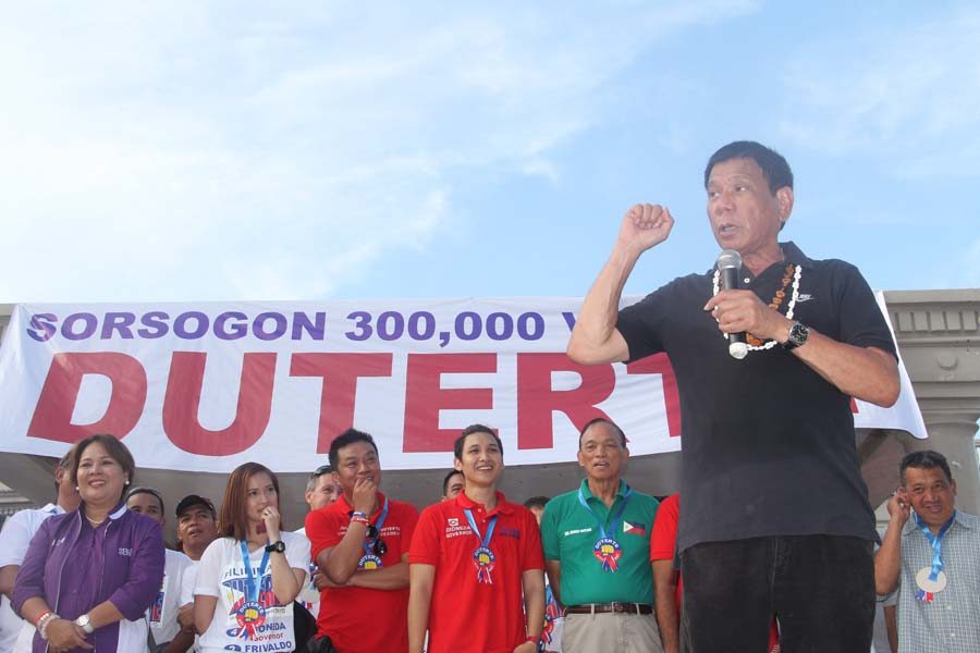 Duterte: ‘PH in jeopardy if Binay, Roxas elected president