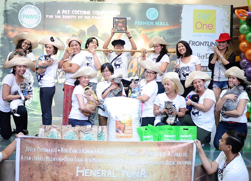 Best Cat Group in Costume went to The Sunday Parkday Gang from Cat Care Philippines, and their rescued animals who came as the cast of Heneral Luna led by Gray as Heneral Tuna 