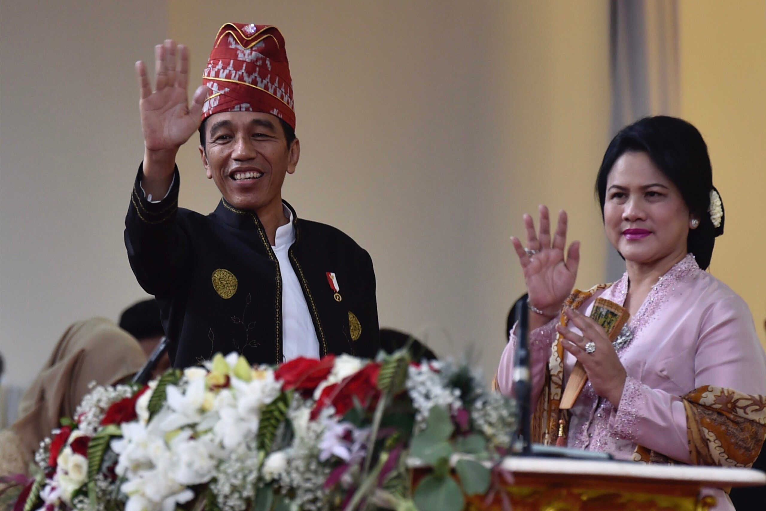 Jokowi minta insiden bendera Indonesia terbalik tidak dibesar-besarkan