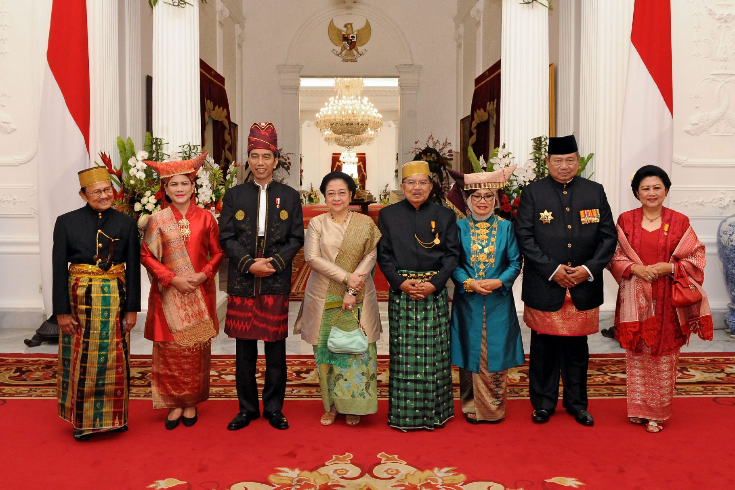 3 Fakta baju adat Jokowi dalam perayaan HUT RI ke-72