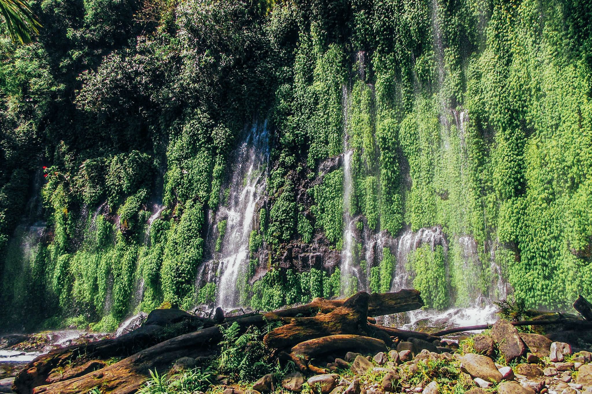 SPECTACULAR. Asik-Asik Falls may be difficult to get to, but the trip is worthwhile. Photo by Joshua Berida  