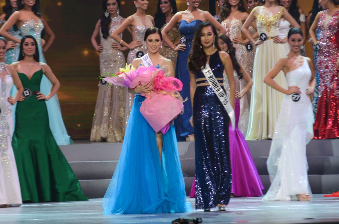 Angelica Alita with last year's 1st runner-up Hannah Sison. Photo by Alecs Ongcal/Rappler 