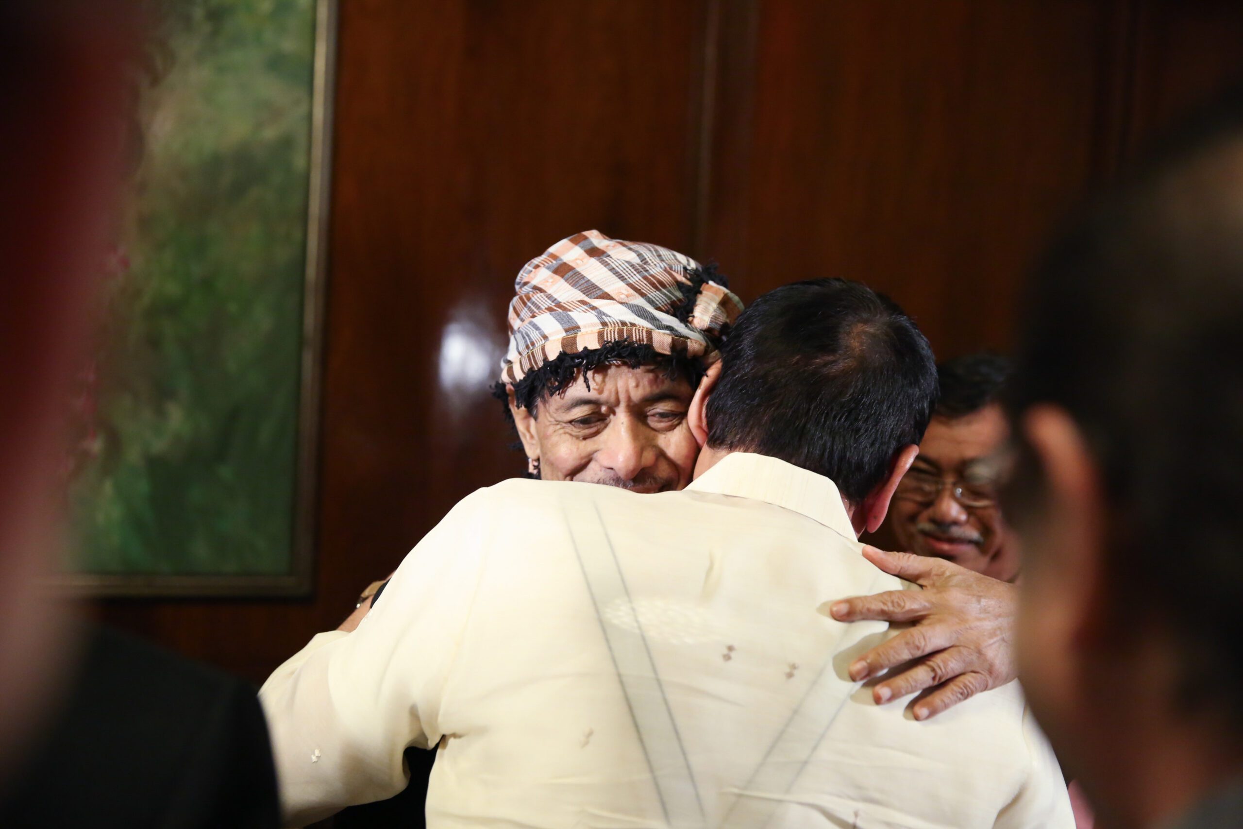 Duterte, Nur Misuari to talk peace over dinner in Davao City