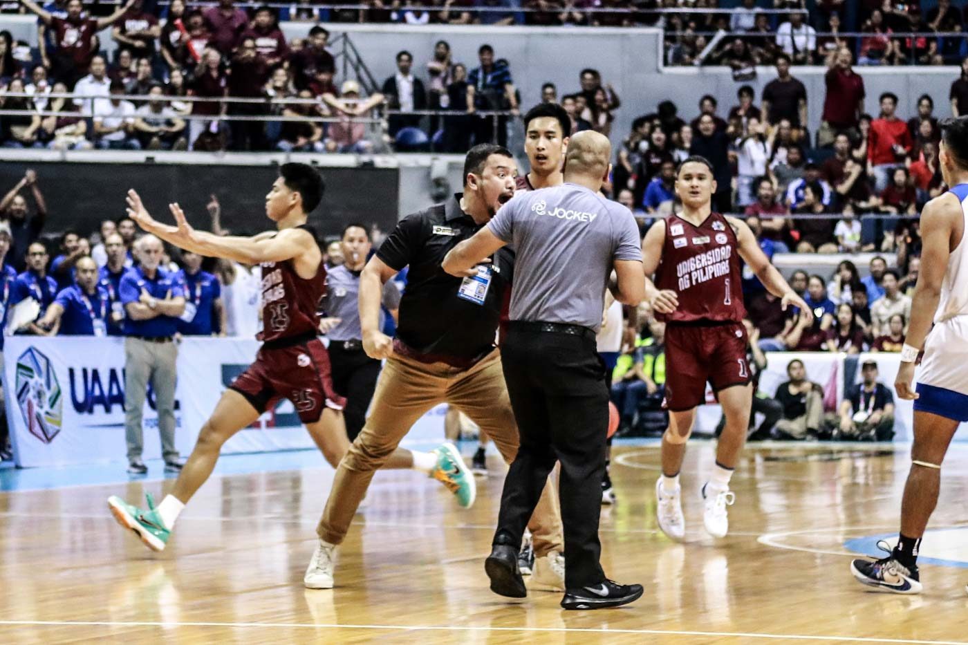UP coach Bo Perasol suspended for 3 games