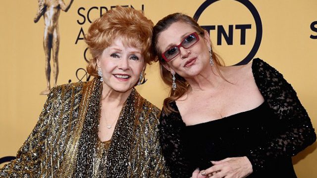 Stars pay tribute to Debbie Reynolds, Carrie Fisher at private memorial