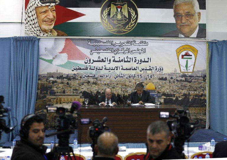 Palestinian leaders call for suspension of recognition of Israel