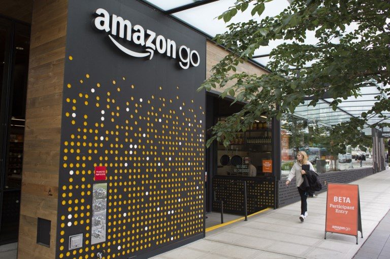 Amazon to open first cashierless shop to public on Monday